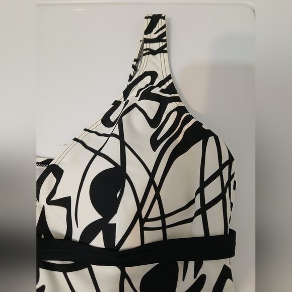 Silhouette Solution Print Swim Tankini 14D - Picture 7 of 14